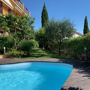  Villa Pineland