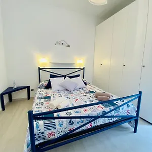 Vivi La Mia Liguria - A Casa Di Flavia Appartamento